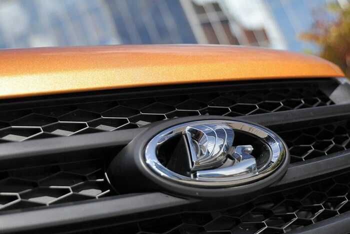 Сотрудникам «АвтоВАЗа» запретили пользоваться What...