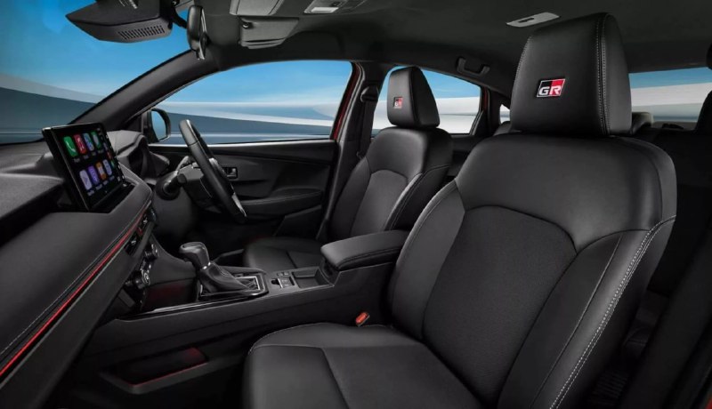 Toyota представила компактный седан Yaris GR Sport 3
