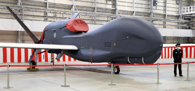 Japan's ASDF lost an RQ-4B Global Hawk surveillance drone over the Sea of ​​Japan, about 50 km north of Tottori.