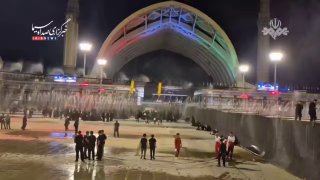 IRIB News: פרידת הציבור ממנהיגם שנהרג והבטחה לא לבזבז את דמו