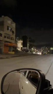 חלק מכוחות הכיבוש מסתערים על העיר שכם.