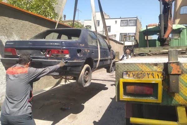 تایسیز آذربایجان: جمع‌آوری خودروهای فرسوده از معابر عمومی تبریز ادامه دارد▫️معاون محیط زیست و خدمات شهری شهردار تبریز از تداوم طرح جمع‌آور