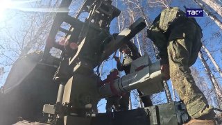 🇷🇺️ - During the main stage of the Tsentr-2026 (Center-2026) military exercise, the latest Izdeliye 347 ground-based missile system, equipped with the Kh-39 Light Multipurpose Guided Missile (LMUR), was used at the Chabarkolsky training ground to hit artillery reconnaissance positions.
