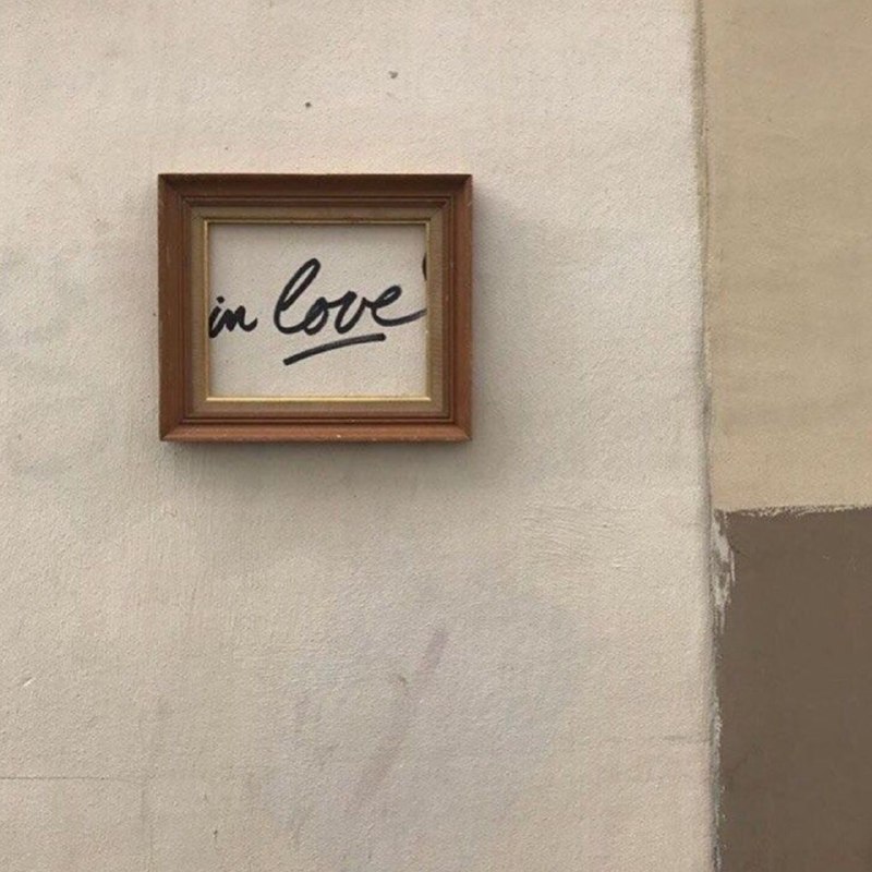 𝚂𝚎𝚌𝚛𝚎𝚝 𝚁𝚘𝚘𝚖: رسانه پست