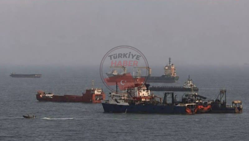 Türkiye Haber: افزایش تردد در مسیر تحت کنترل آمریکا در تنگه هرمز؛ عبور روزانه ۱۰ میلیون بشکه نفت از کریدور جنوبیدادههای ردیابی کشتیها