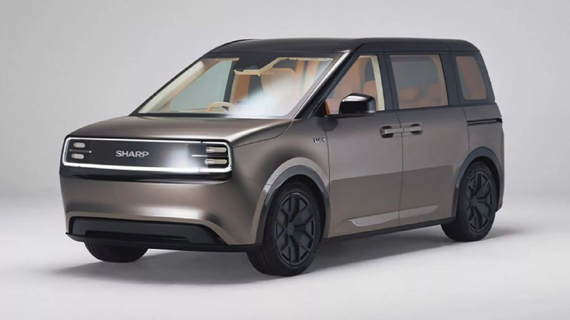 Компания Sharp показал минивэн LDK+