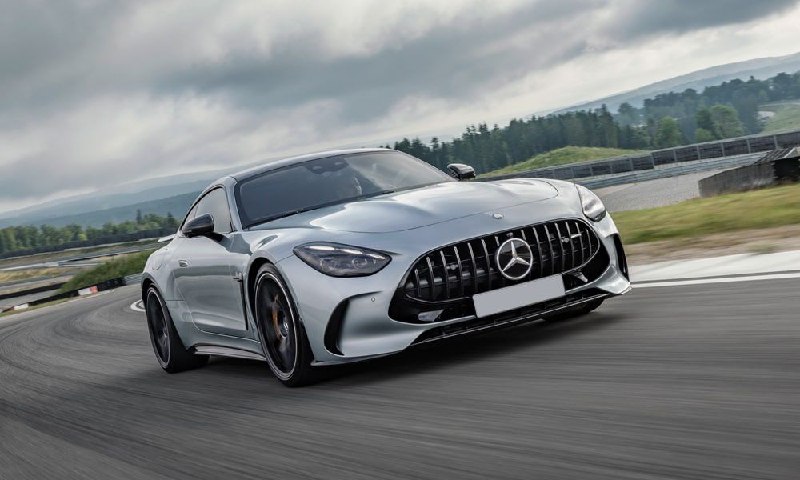 Mercedes-Benz AMG GT 7