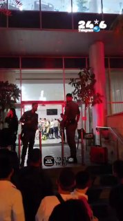 🇮🇱 More from the fire in Bnei Brak: All the tenants are being evacuated.
