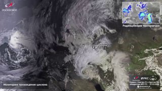 «Роскосмос» опубликовал спутниковые снимки наводнения в Дагестане.По данным на 29 марта, из подтопленных районов республики эвакуировали более 3300 человек, из них почти треть — дети.Режим ЧС из-за погодных условий также ввели в соседней Чечне, где подтопл