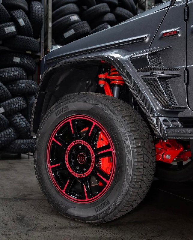 Mercedes-Benz G63 3