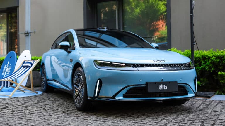Зарубежные источники сообщают: Geely продолжит собирать активы внутри одной публичной структуры. Про 10
