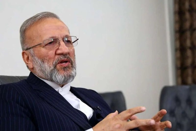 عصر ایران: متکی: ملت ایران منتظر صدور حکم قصاص برای ترامپ و نتانیاهو در ۱۰ روز آینده استمنوچهر متکی خطاب به دولت و قوه قضائیه:🔹آقای