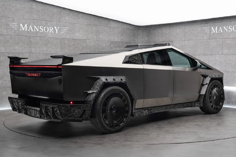 Немецкое ателье Mansory представило свой первый тюнинг Tesla Cybertruck 5