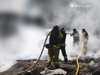 🌐  Казахстан снизил добычу нефти из-за атак ВСУ, экс-глава Дагестана может стать сенатором от Брянщины. Что еще произошло к 16:05 мск:🔹 Война России и Украины. Три человека погибли и 28 пострадали в результате российского удара по Павлограду, сообщил глава