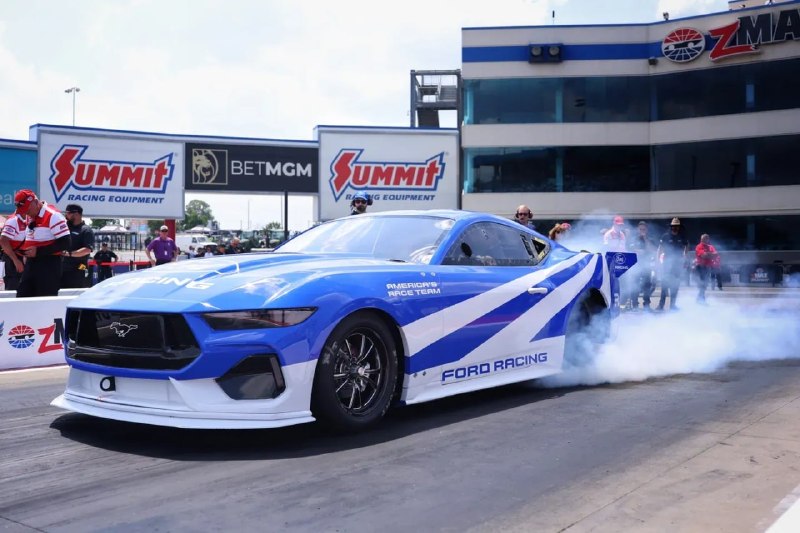 Mustang Cobra Jet 2200 установил рекорд и стал самым БЫСТРЫМ электрокаром в мире