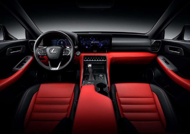Компания Lexus обновила седан IS 4