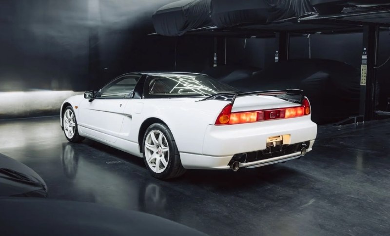 Honda NSX-R 2003 года выставили на аукцион за $1 млн 2