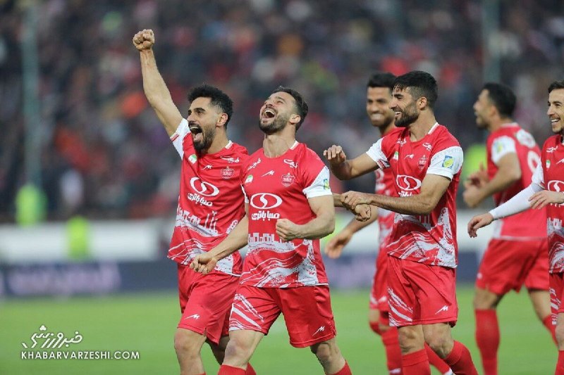 خبرورزشی: ⚽️⚽️ تراکتور - پرسپولیس؛ جنگ صدر و خون در ورزشگاه خالی، اینجا هیچکس دنبال امتیاز نیست! 📎 در سایت خبرورزشی بخوانید ➡️ 🆔 @