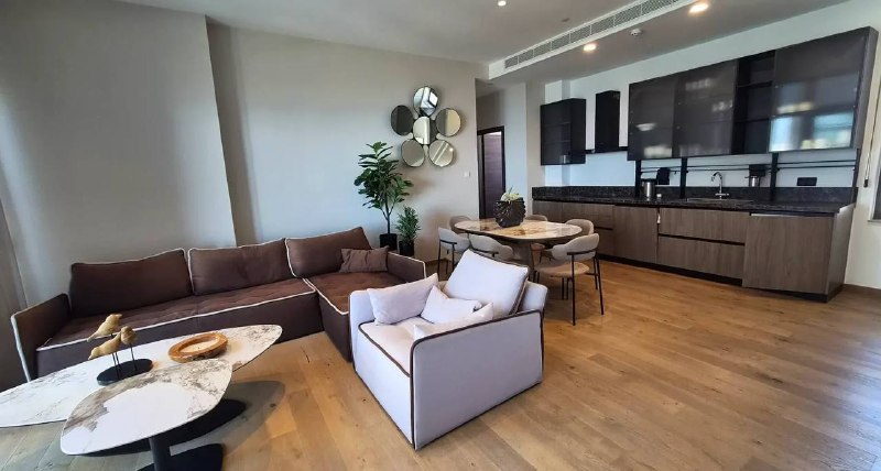 4-bed apartment with pool and spa in Germasogeia photo 10