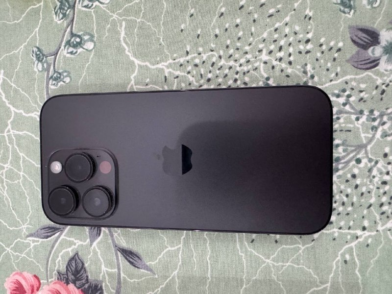 Продаю 14 про