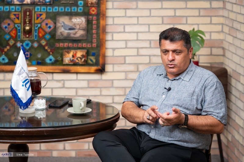 خبرگزاری خبرآنلاین: 🔘 من هم جای تارتار بودم نمیگذاشتم رضاییان به پرسپولیس برگردد/وحید قلیچ از ساپینتو پول گرفت و طرفدار استقلال شد!بهزاد دا