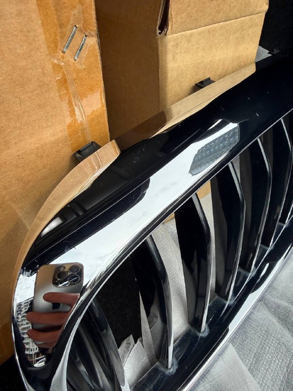 Продаются задние Фары на BMW 530i, передние решетки