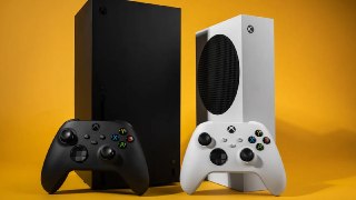 Консоли Xbox Series X/S подорожают с 1 августаЦена Series X на 1 ТБ увеличится с 650 долларов (~49 000 рублей) до 800 долларов (~60 500 рублей). Модели на 2 ТБ производить перестанут.Series S на 1 ТБ подорожает с 450 долларов (~34 000 рублей) до 600 доллар