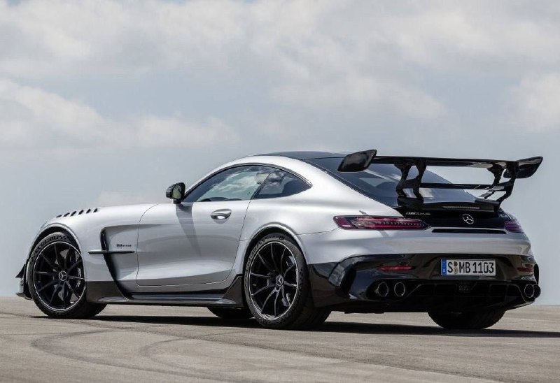 Mercedes-AMG GT Black Series 2