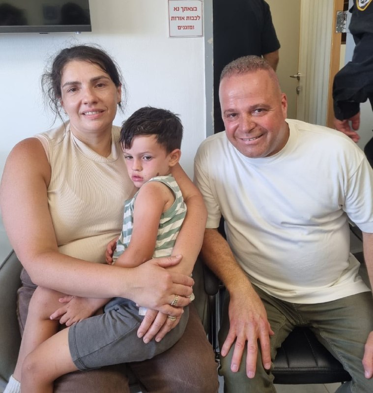 "איבדתי את אבא": העדות הראשונה של יובל >>