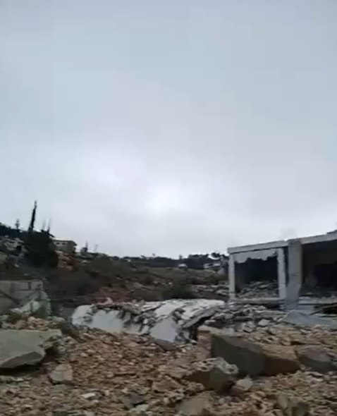 שני צעירים נכנסים לתוך קאנטרה בעוד הדרום בוער בתקיפות (וידאו)