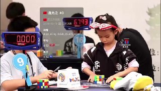 Watch: At only 6 years old, a girl breaks the world record for women in solving the Rubik's cube