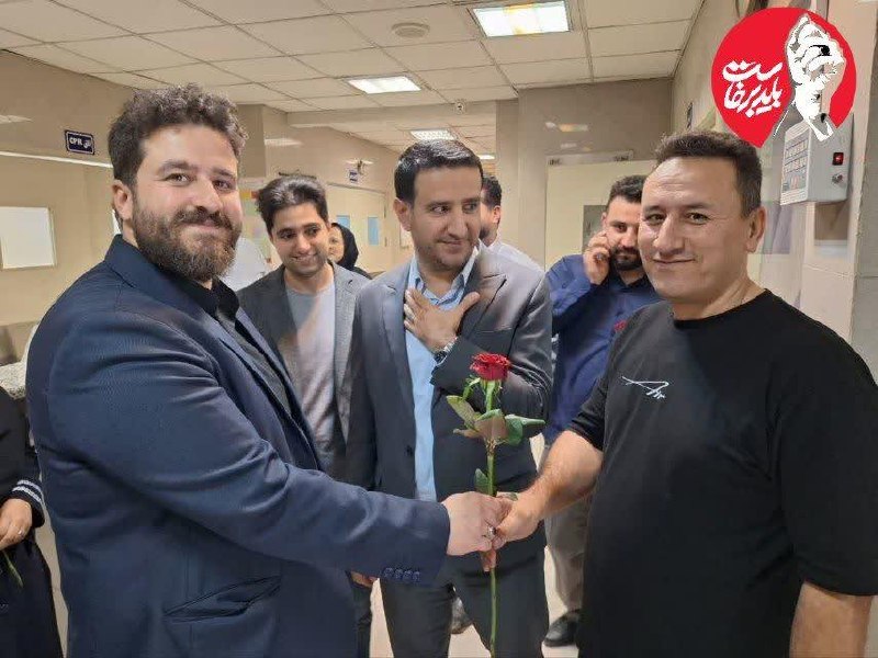 همای خبر گیلان🇮🇷: تجلیل شهردار و مسئولین ارشد شهرستان رودبار از مدافعان سلامت به مناسبت روز پزشکمشروح خبر:https://homaykhabar.ir/%d8%aa%d8