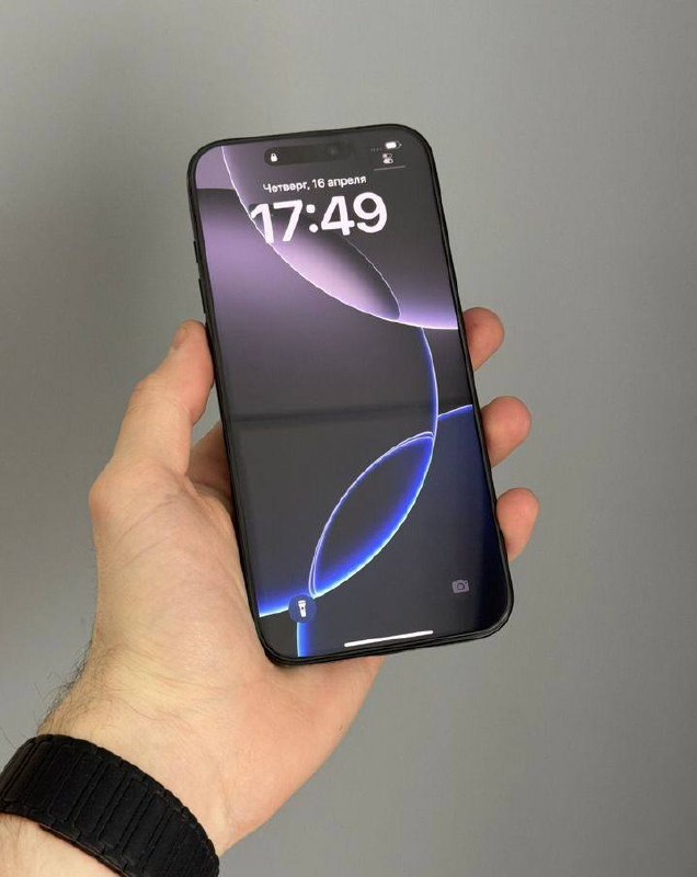 Продам айфон iPhone 16 Pro Max (256 гб памяти)