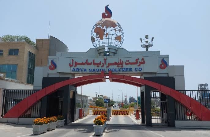 نفت ما: 📌 سقوط ۵۲ درصدی سود آریاساسول؛ پشت ویترین سودآوری چه میگذرد؟✍️مریم علیزاده/نفت ما 🔸صورتهای مالی سهماهه نخست سال ۱۴۰۵