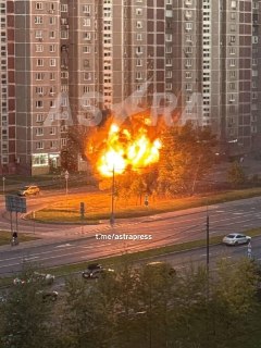 Москва и Подмосковье подверглись массированной атаке беспилотников. Погибли два человека, шесть человек пострадали. На НПЗ в Капотне начался пожар. «За ночь Московская область подверглась массированной атаке беспилотников. С 03:00 до 05:00 силы ПВО и средс