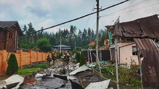 ВС РФ нанесли групповой удар высокоточным оружием большой дальности по объекту в пригороде Киева, где проводилась демонстрация беспилотников, сообщило Минобороны.По данным ведомства, в момент удара на объекте находились ведущие разработчики и производители