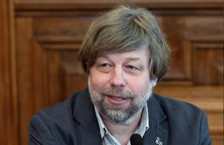 ⚡️Археолог Бутягин вернулся на работу в Эрмитаж и заявил, что продолжит раскопки в КрымуЗаведующий сектором археологии Северного Причерноморья Эрмитажа Александр Бутягин с 4 мая возобновил работу в музее. Об этом рассказал гендиректор Эрмитажа Михаил Пиотр