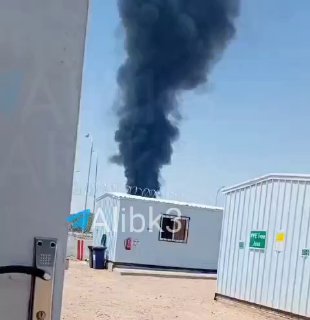Exclusive scenes of a direct attack by the Yemeni forces at the airport in Riyadh today, killing and wounding as a result of the attack.
