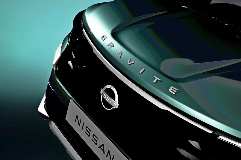Nissan опубликовал первые изображения минивэна Gravite