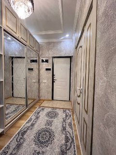 Продается квартира на Юнус обод 19 квартал 5 этаж ни дом 4 комна