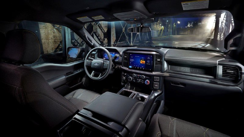 Ford F-150 Lobo дебютировал с агрессивным дизайном и V8 4