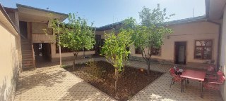 9-room apartment, 370 m²