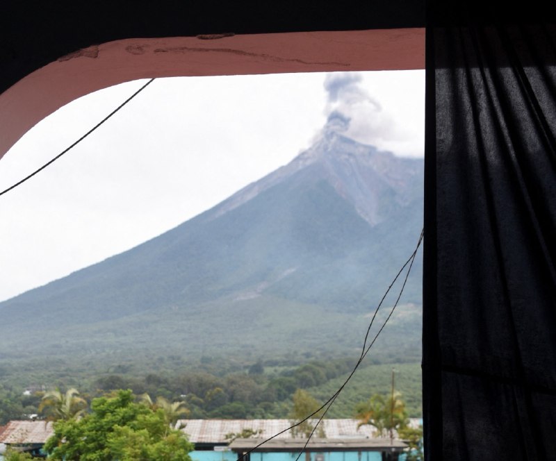 דסק החוץ