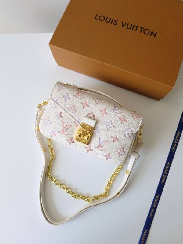 Louis Vuitton Louis Vuitton Metis Mini