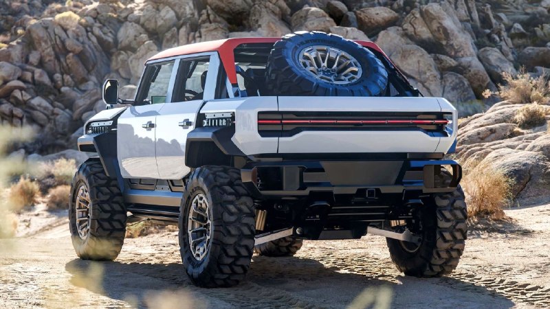 GMC показала новый Hummer X — соперник Bronco и Wrangler 3