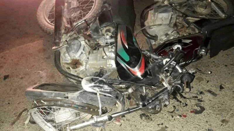 اخبار خراسان رضوی: ۴ کشته و مصدوم در برخورد مرگبار ۲ موتورسیکلت در کاشمر🔹برخورد رخ‌به‌رخ ۲ دستگاه موتورسیکلت در جاده روستای قوچ‌پلنگ از توا