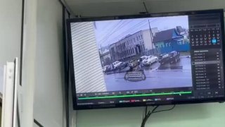 בטאלמנקה רכב עף לחניון עדי ראייה מדווחים כי הנהג איבד שליטה. נמסר כי הנהגת הייתה ילדה שניסיון הנהיגה שלה הו…