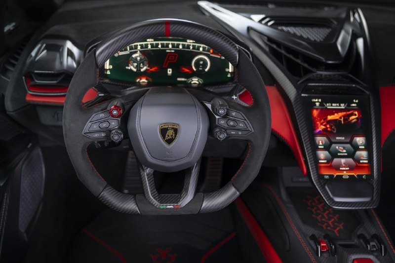 Lamborghini показала самый мощный родстер в своей истории — Fenomeno Roadster на 1080 сил. 7