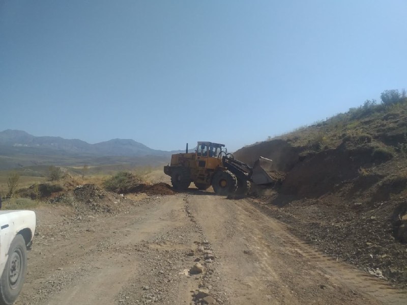 اروم نیوز: 🔹 تداوم عملیات بهسازی محورهای روستایی آذربایجانغربی عملیات ترمیم، تسطیح و رگلاژ محور روستایی گلهپیران از توابع بخش صفا