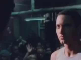 Российские рэперы стали получать памятки от юристов крупных лейблов о цензуре в своих песнях. Теперь читать про запрещёнку можно — но только  если у музыканта есть рецепт от врача с рецептом на препараты. Иначе — бан творчества без решения суда. По данным 